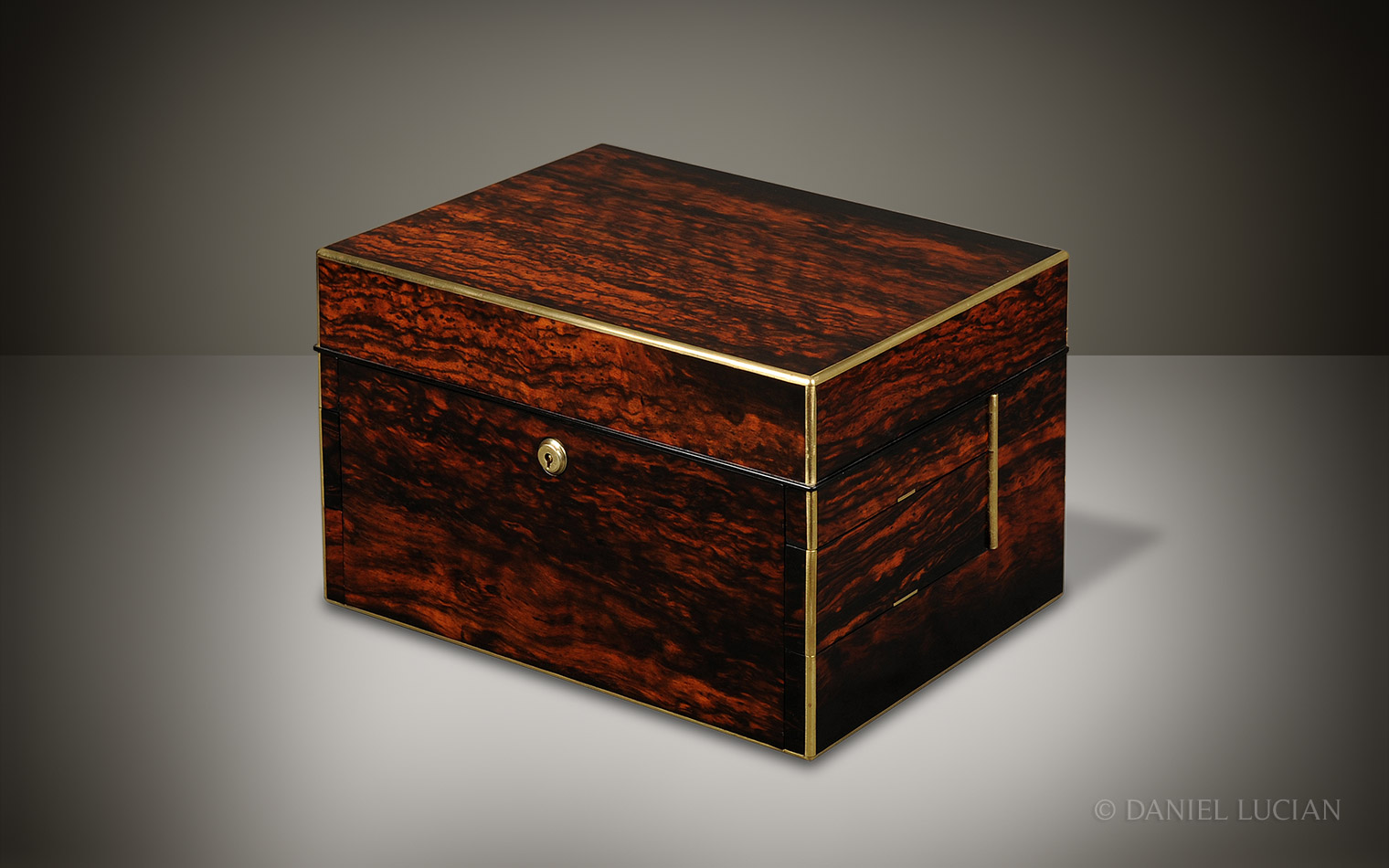 Antique Jewellery Box in Coromandel with Betjemann Patent Cantilever Mechanism