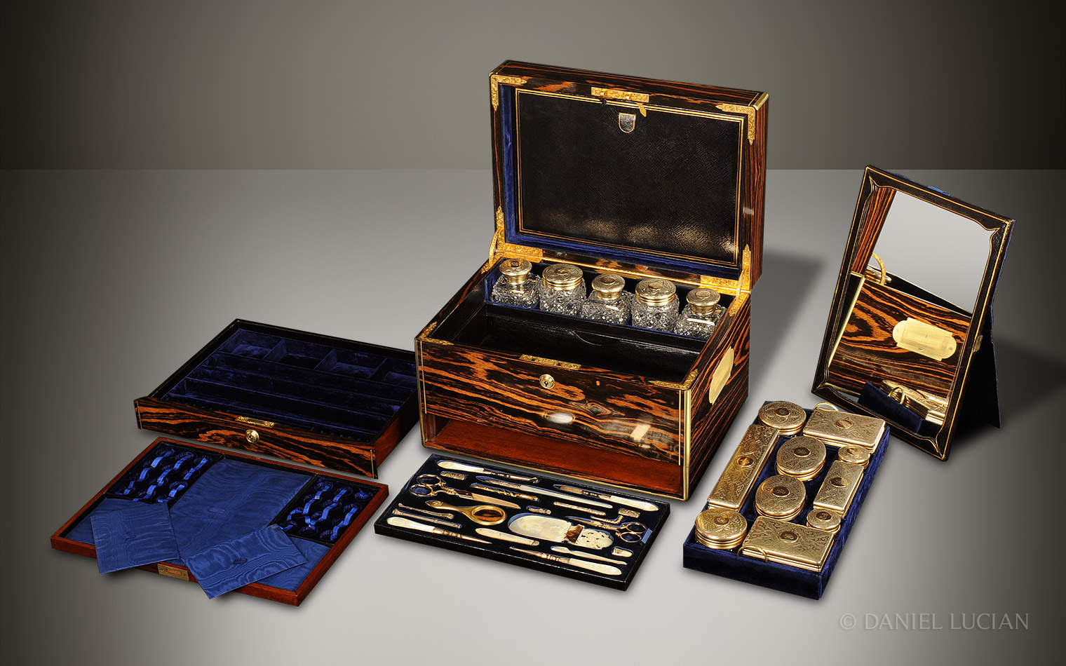 Antique Dressing Case in Calamander with Silver-Gilt / Gold Fittings by Walter Thornhill.