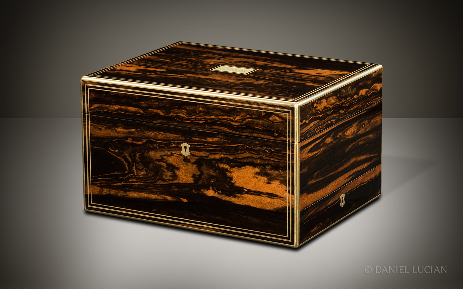 Antique Jewellery Box in Coromandel, by William Lund