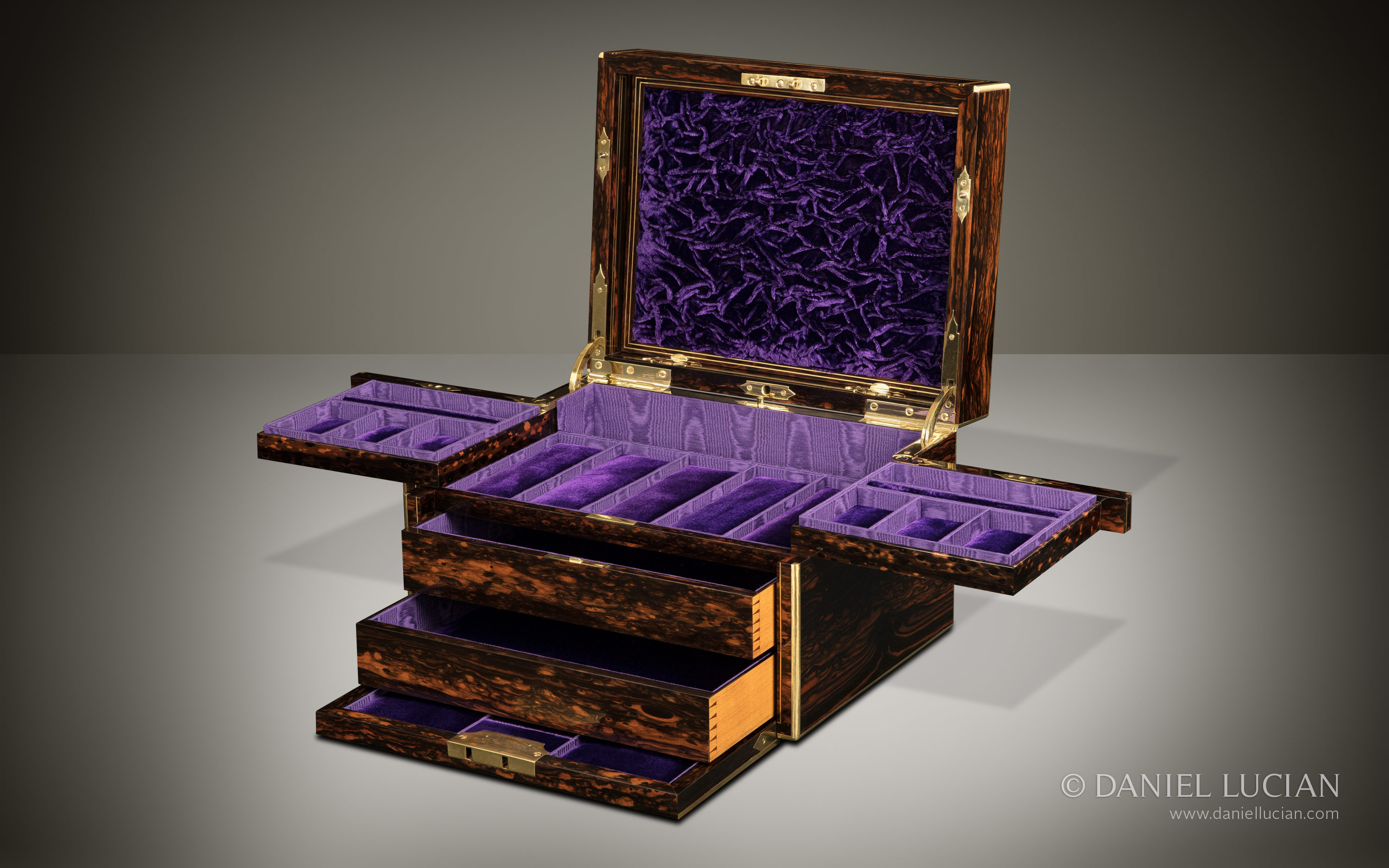 Antique Jewellery Box in Coromandel, Retailed by C.F. Hancock – A Wedding Present from the Marquess of Queensberry to the Marchioness of Queensberry.