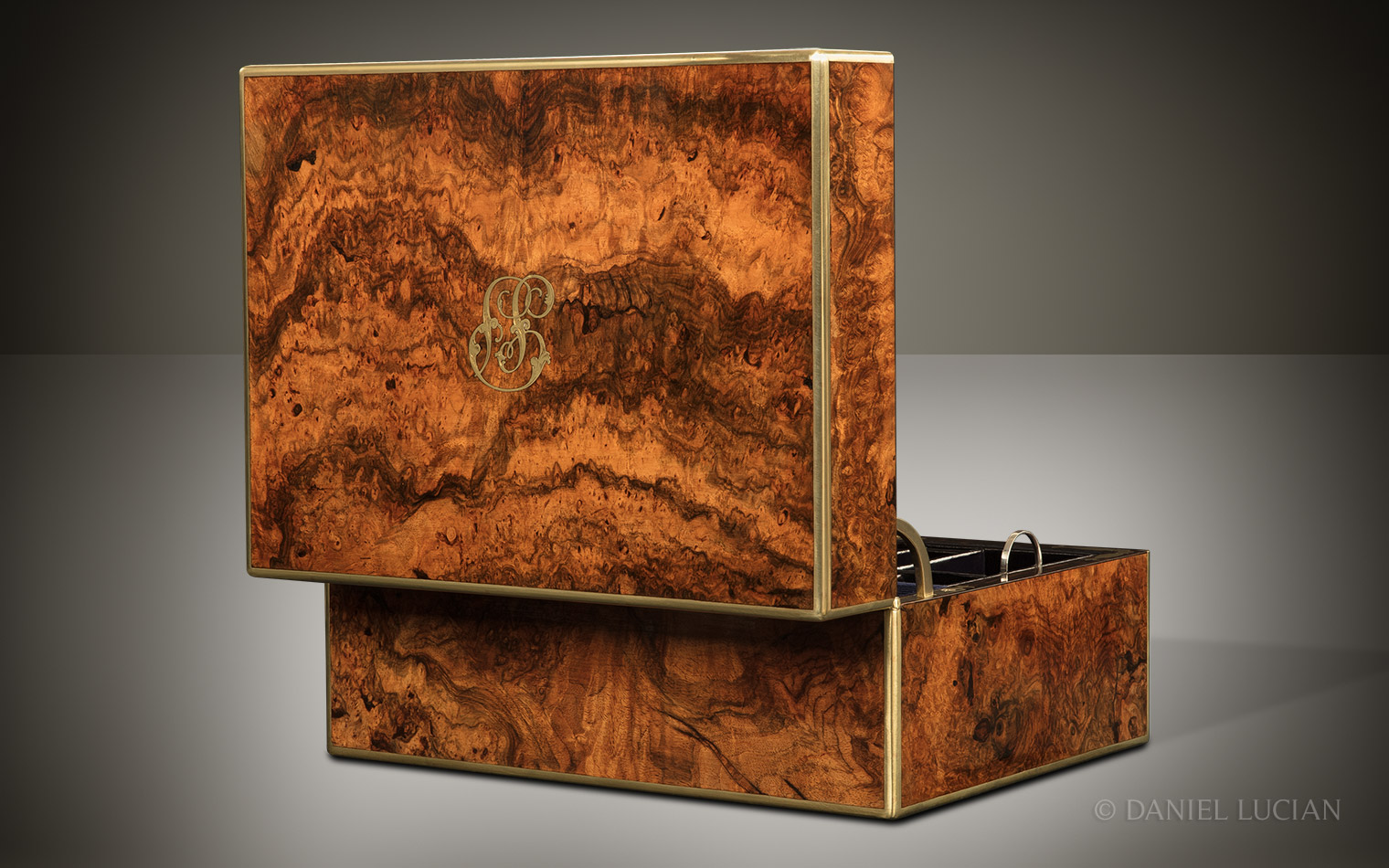 Antique Jewellery Box in Burr Walnut by Halstaff & Hannaford