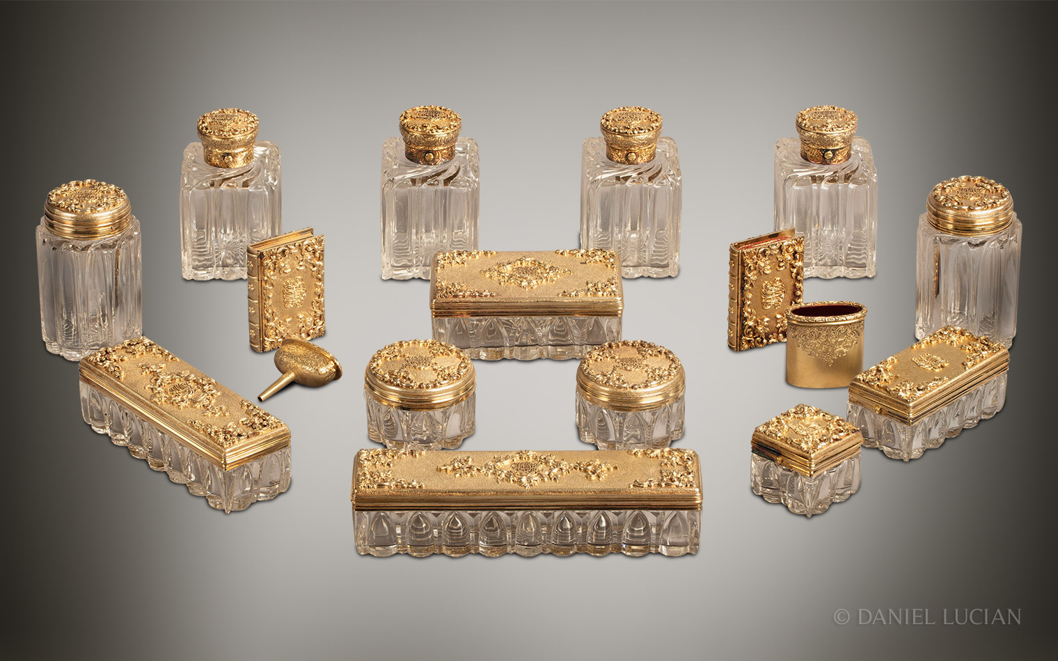 Magnificent Antique Dressing Case from Asprey, Displayed at the Great Exhibition of 1851.