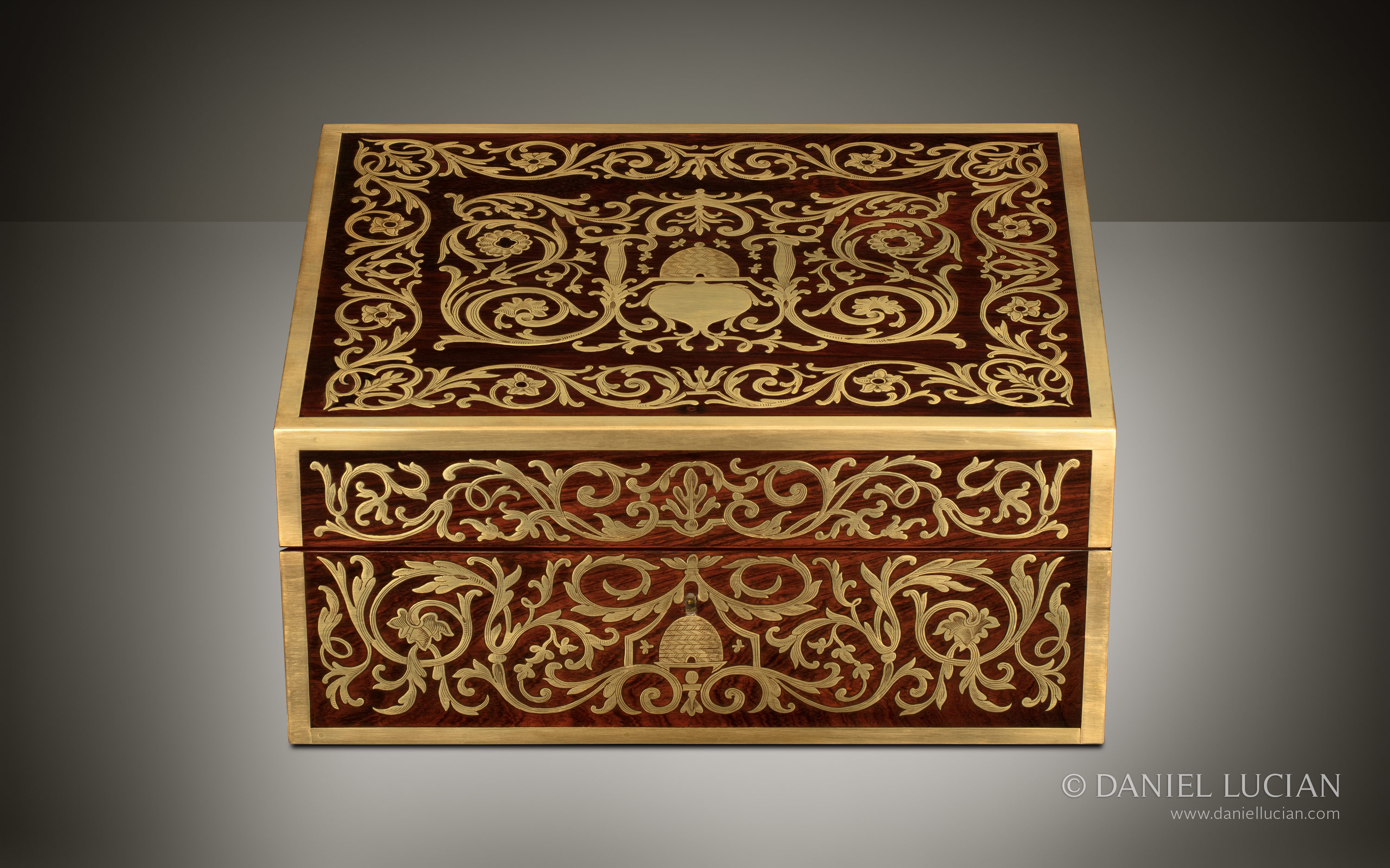 Antique Jewellery Box in Rosewood with Engraved Brass Inlay.