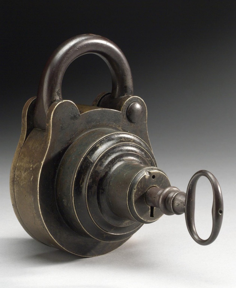 Bramah's 'Challenge Lock' and key, manufactured by Henry Maudslay in 1790.